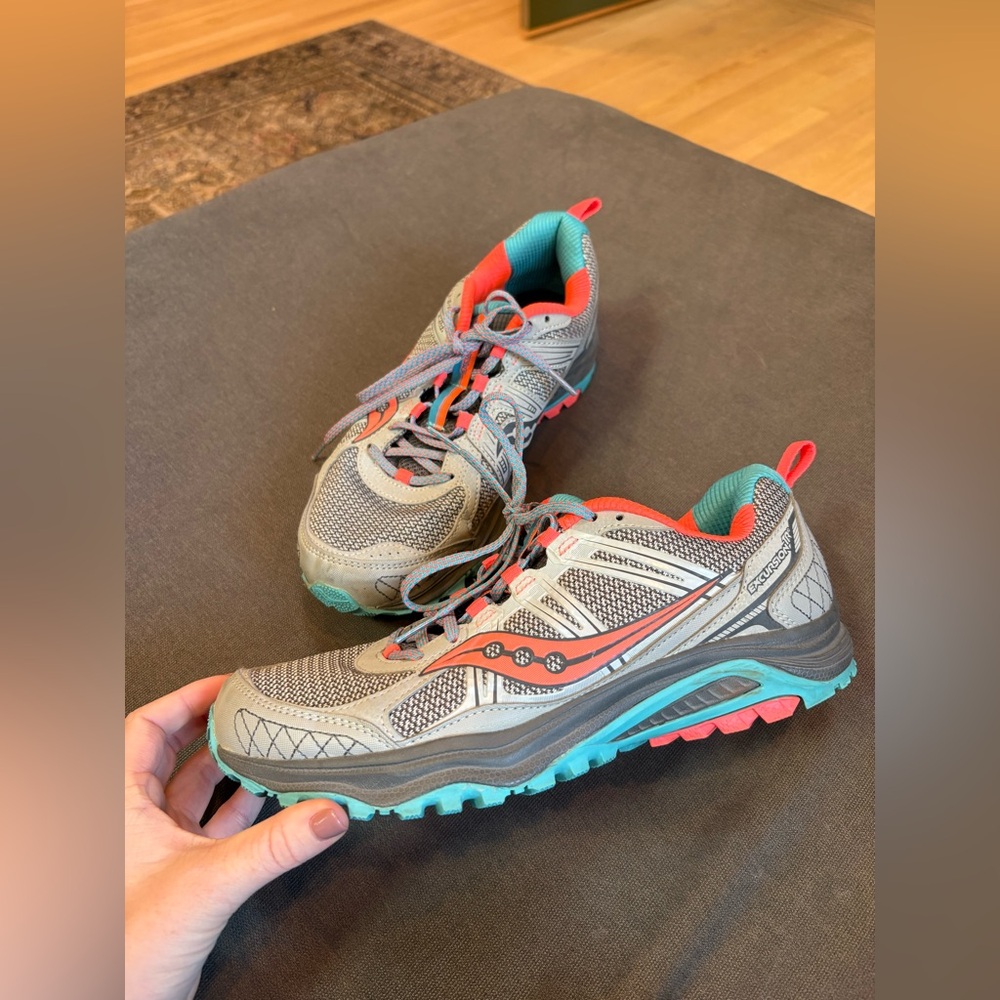 Saucony Women’s Excursion TR10 Trail Running Shoes Size 9.5